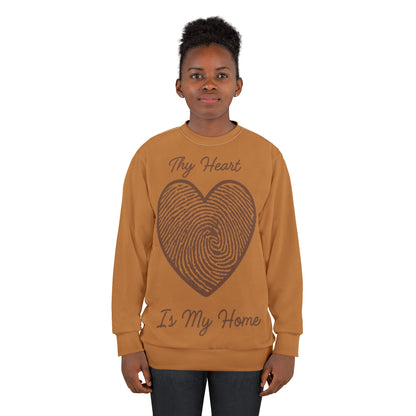 Cozy Sweatshirt - Thy Heart Is My Home